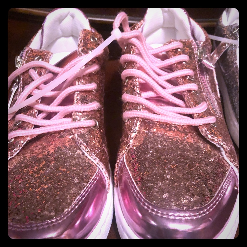 Lady’s Stylish Pink shimmery New Tennis Shoes